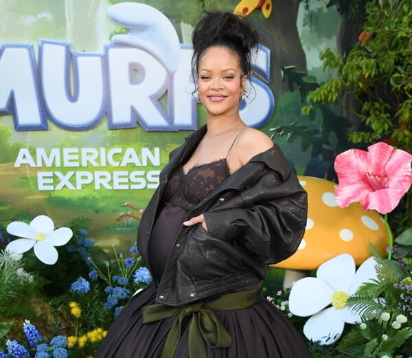 Rihanna blue carpet smiles LA