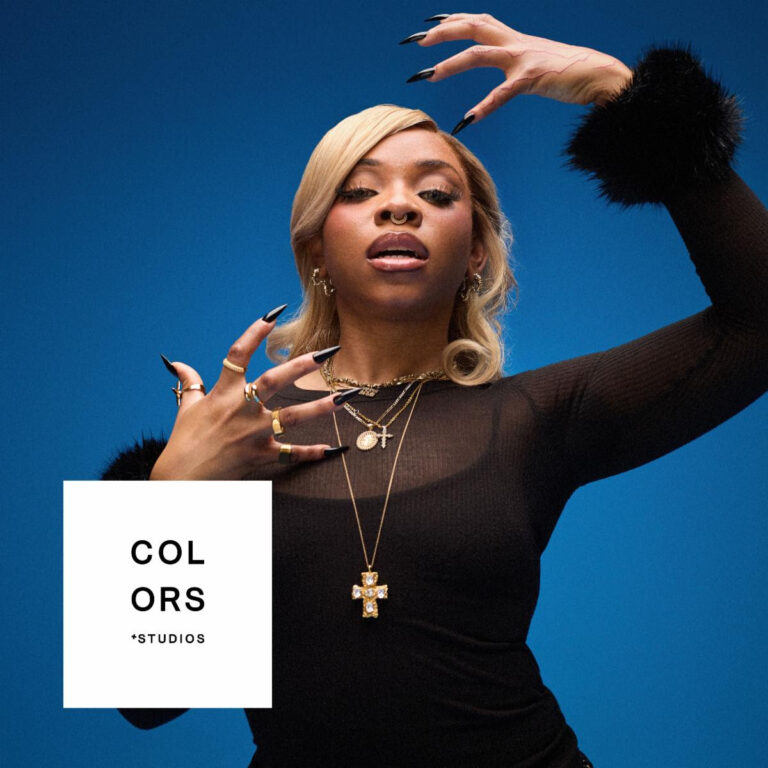 FAVE Unveils Stunning Live Performance on COLORS with “Intentions ...