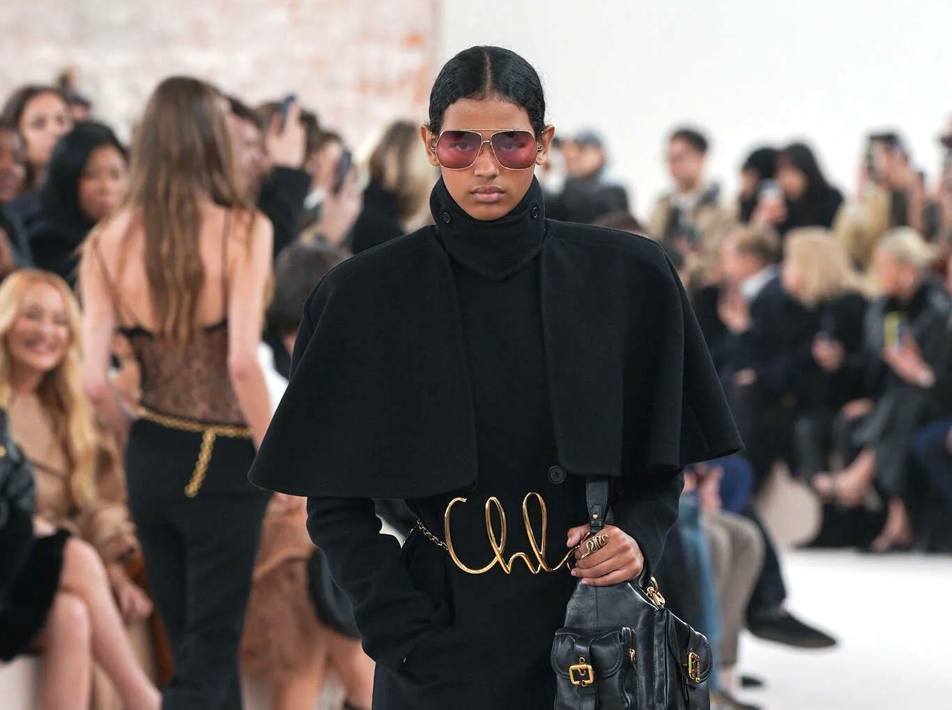 Chloé Fall/Winter 2025: A New Era of Feminine Power
