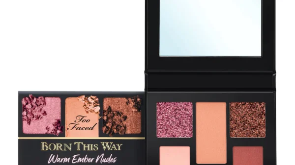 TOO FACED Mini Born This Way Mini Eyeshadow Palette